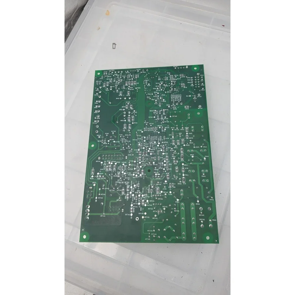 York Luxaire VARIDIGM 507820 Control Board VF4-1210 SCD-1102
